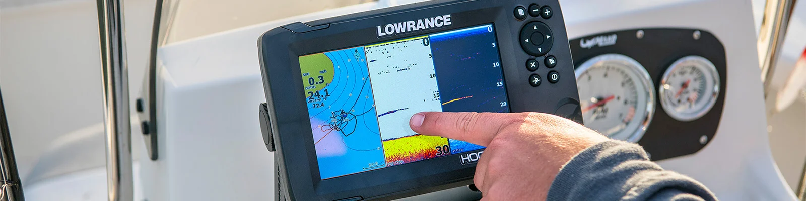 Экран Lowrance SolarMAX&trade;