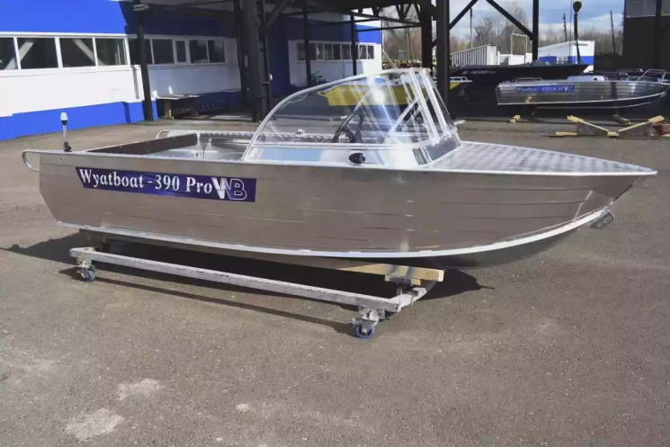 Webasto для катера Wyatboat-390 Pro Увеличенный борт купить в Якутске